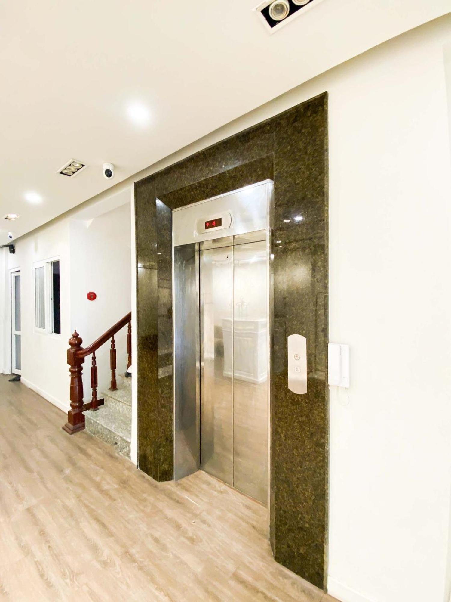 Eco Nest Classic Apartment & Hotel Ханой Экстерьер фото