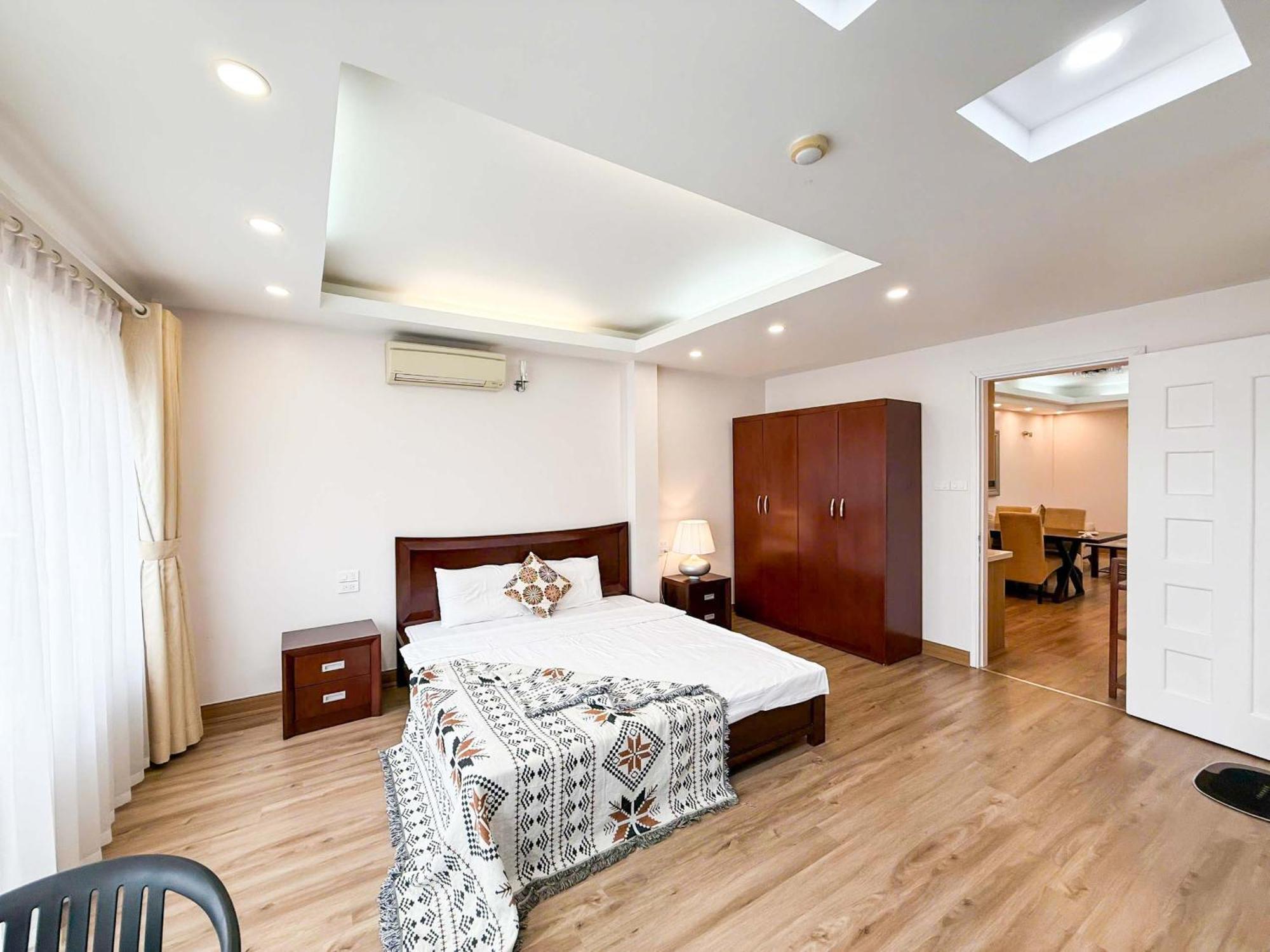 Eco Nest Classic Apartment & Hotel Ханой Экстерьер фото